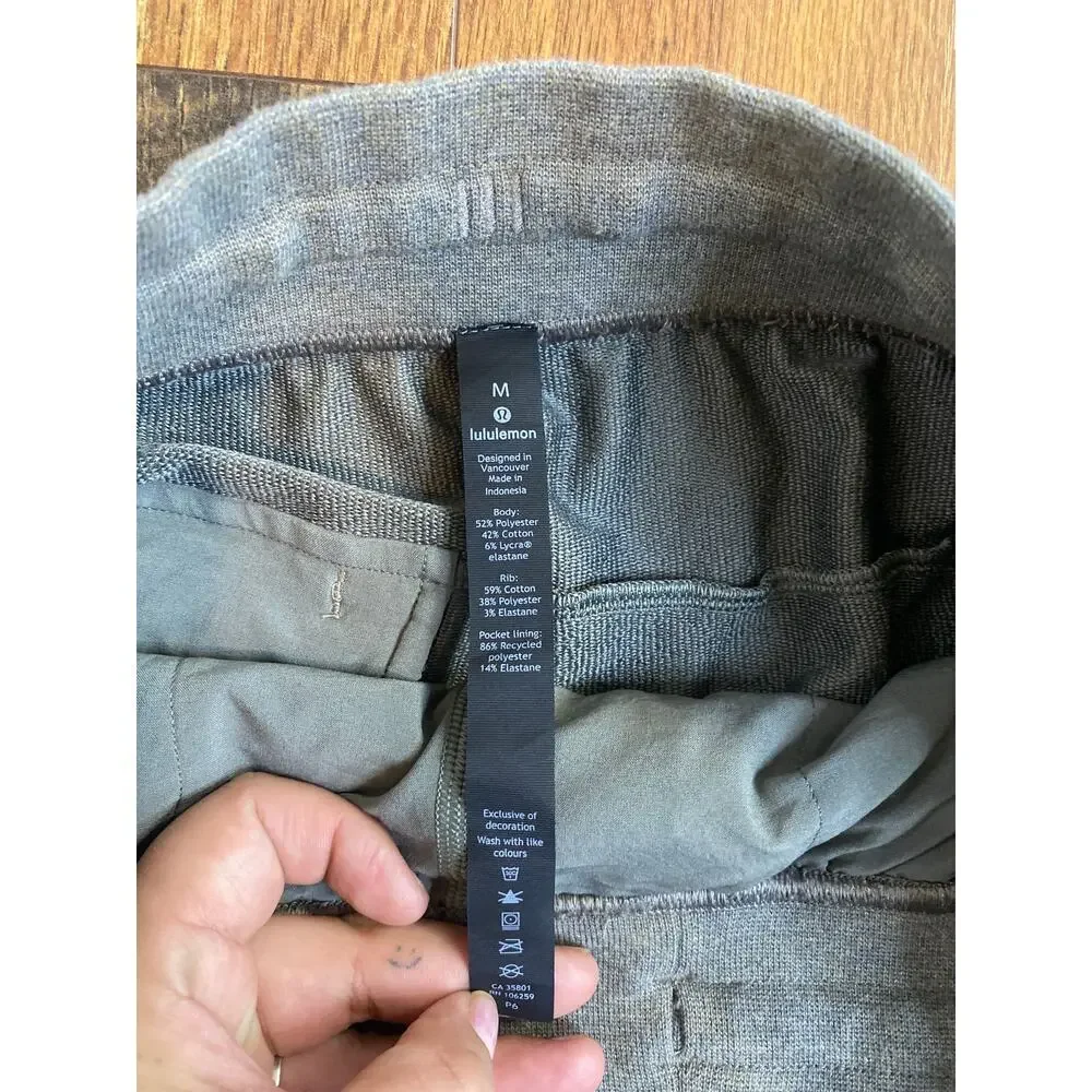 Lululemon City Sweat Short French Terry 9" Heathered Palm Deco Size Medium - Picture 3 of 5